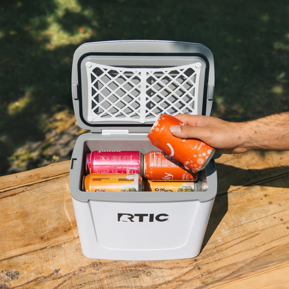 8 QT Road Trip Personal Cooler Patriot - Image 10